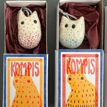 Ladda upp bild till gallerivisning, Kompis